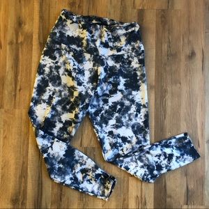 Tie Dye Onzie Leggings - Worn Once